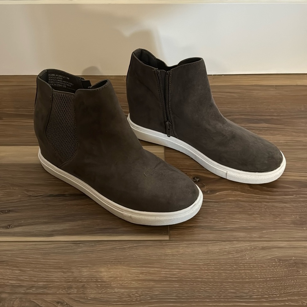 Women’s ankle boots